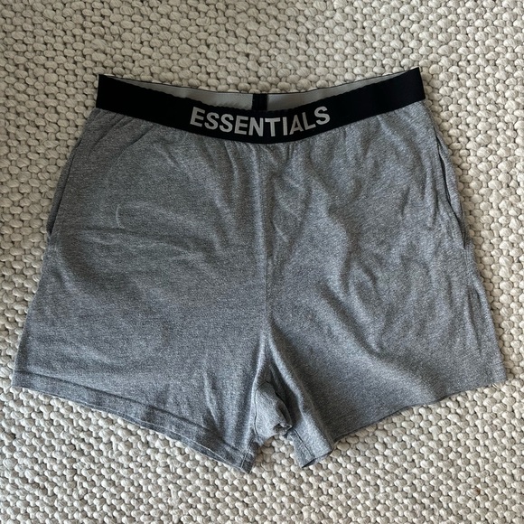 Fear Of God Essentials Grey Jersey Lounge Shorts - Size S - Picture 2 of 4